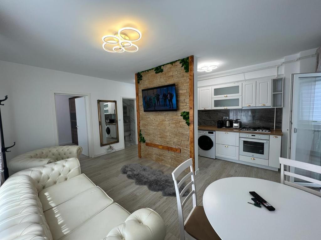 Urban Apartments And Studios - City Center Iasi Extérieur photo