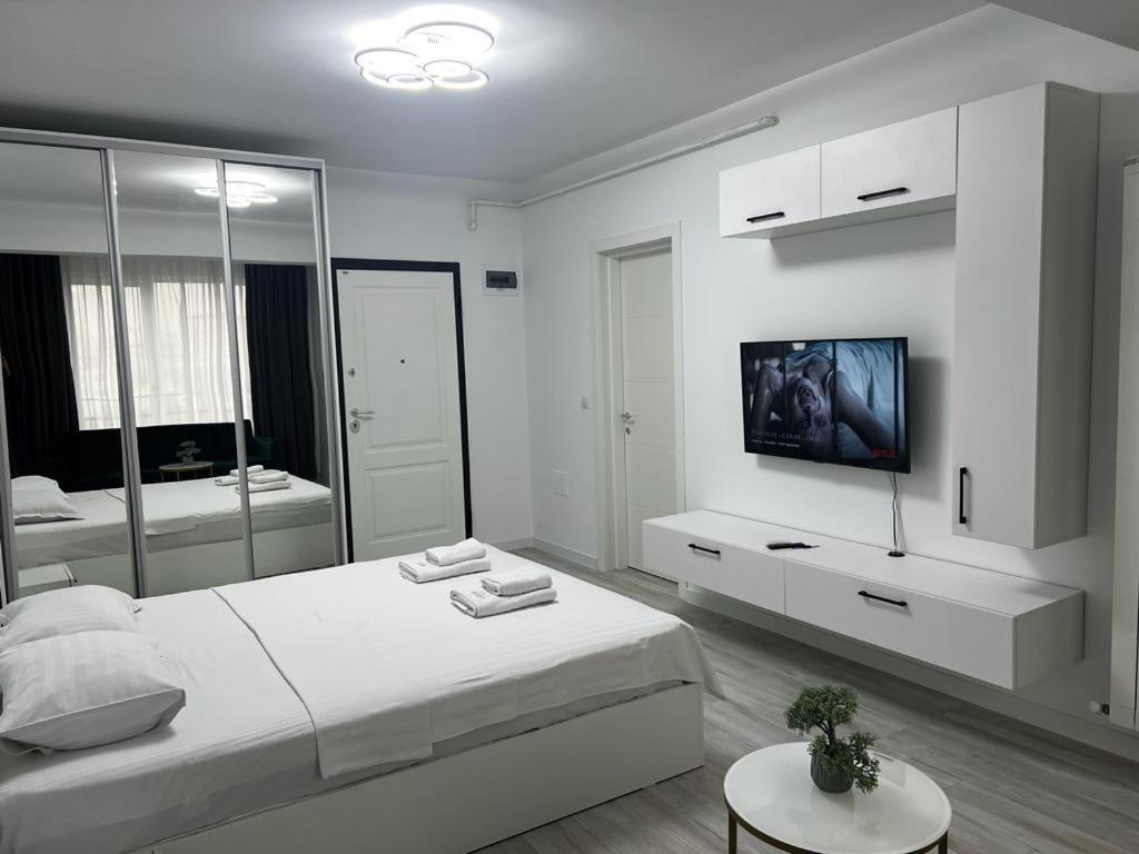 Urban Apartments And Studios - City Center Iasi Extérieur photo