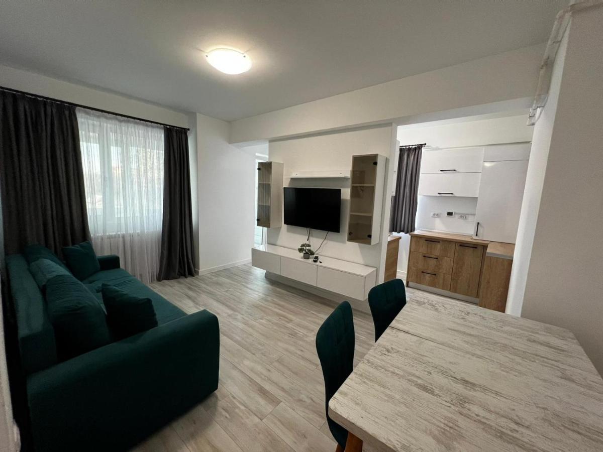 Urban Apartments And Studios - City Center Iasi Extérieur photo